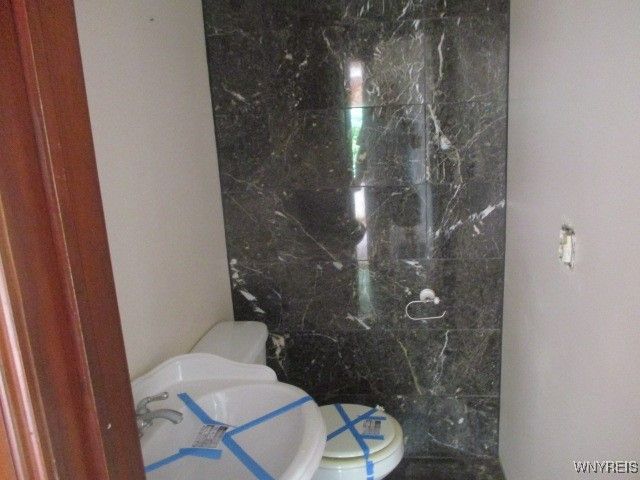 544 Willow Street, Lockport City, NY 14094