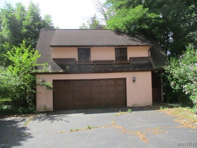 544 Willow Street, Lockport City, NY 14094