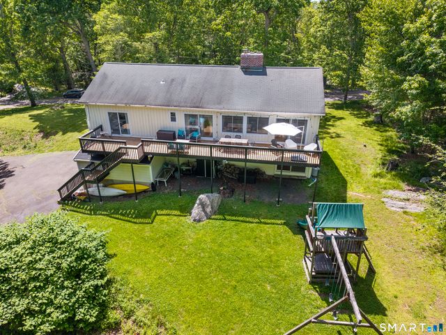 50 Ravenwood Drive, Weston, CT 06883