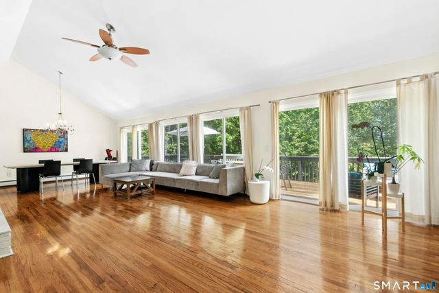 50 Ravenwood Drive, Weston, CT 06883