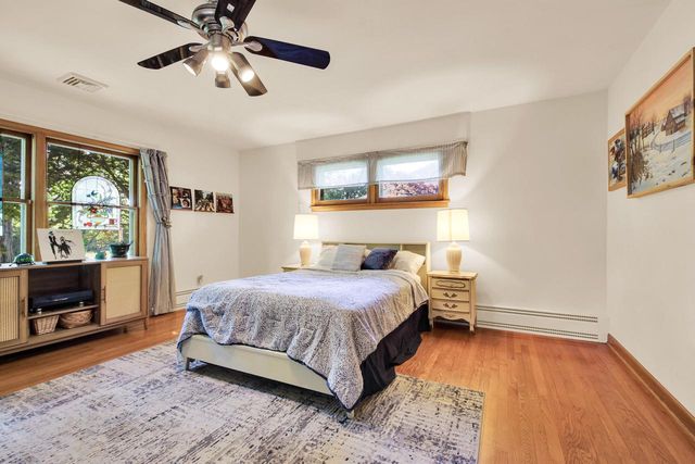 3110 N Menomonee River PARKWAY, Milwaukee, WI 53222