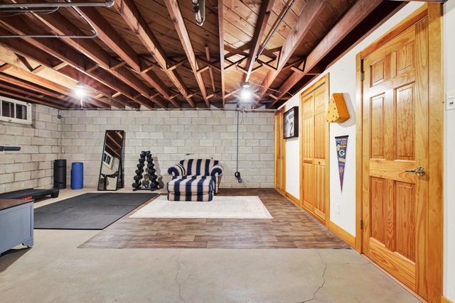 3110 N Menomonee River PARKWAY, Milwaukee, WI 53222
