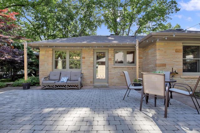 3110 N Menomonee River PARKWAY, Milwaukee, WI 53222