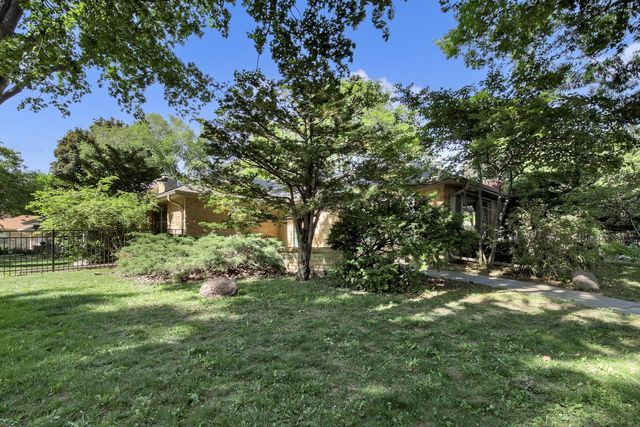3110 N Menomonee River PARKWAY, Milwaukee, WI 53222