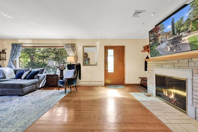 3110 N Menomonee River PARKWAY, Milwaukee, WI 53222
