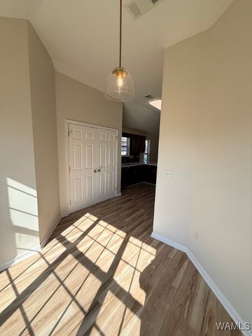 2431 Starlight, Tuscaloosa, AL 35405