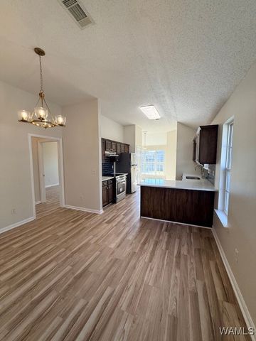 2431 Starlight, Tuscaloosa, AL 35405