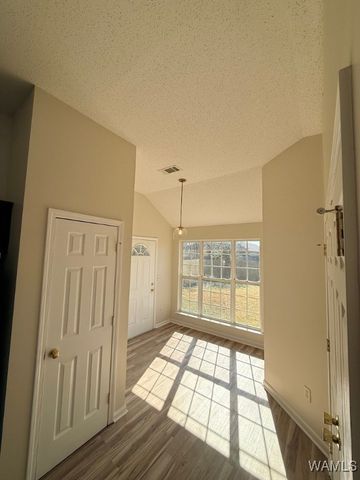 2431 Starlight, Tuscaloosa, AL 35405