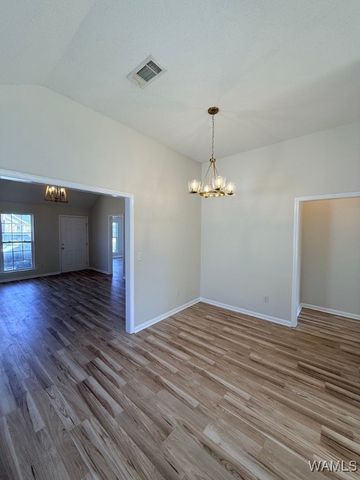 2431 Starlight, Tuscaloosa, AL 35405