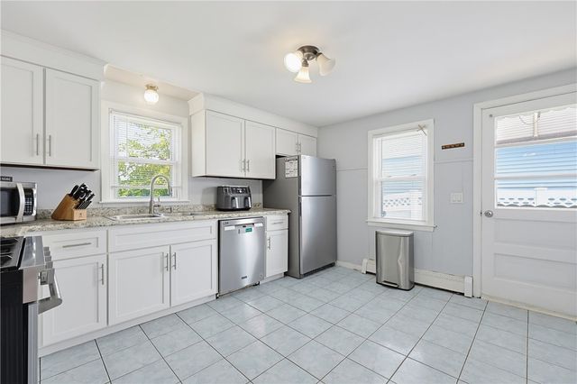 30 Briggs Street, Cranston, RI 02920