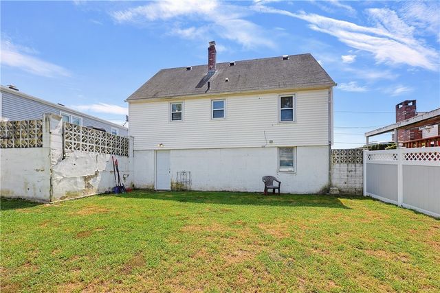 30 Briggs Street, Cranston, RI 02920
