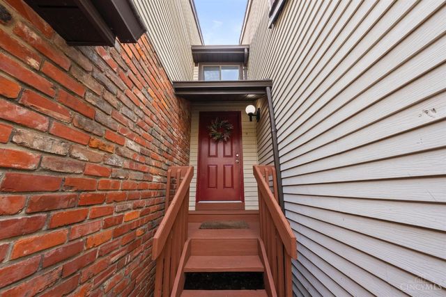 217 Droxford Court, Springdale, OH 45246