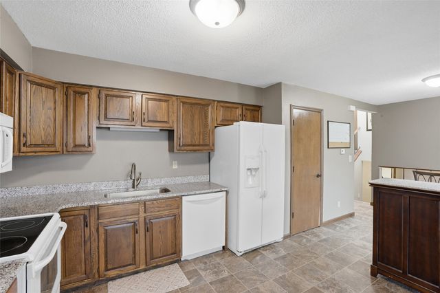 1621 13th Street NW, Cedar Rapids, IA 52402