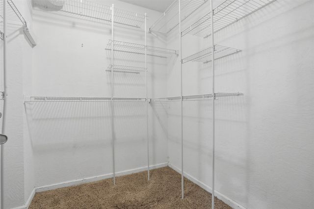 1621 13th Street NW, Cedar Rapids, IA 52402