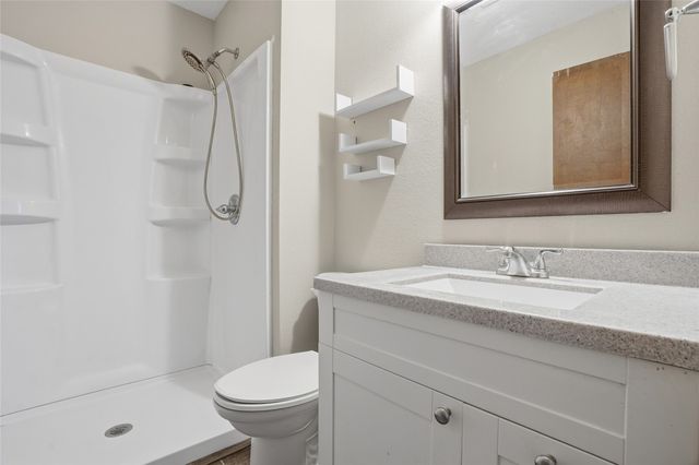 1621 13th Street NW, Cedar Rapids, IA 52402