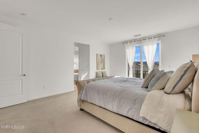 2730 Foxhunter Lane, Reno, NV 89521