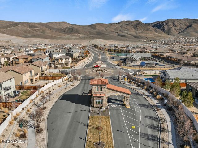 2730 Foxhunter Lane, Reno, NV 89521