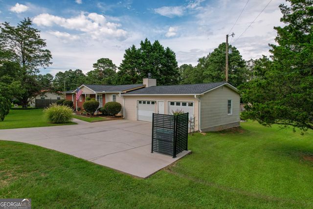 1537 Jackson Street, Locust Grove, GA 30248