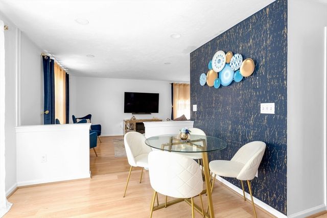 49 Palomino Dr, Franklin, MA 02038