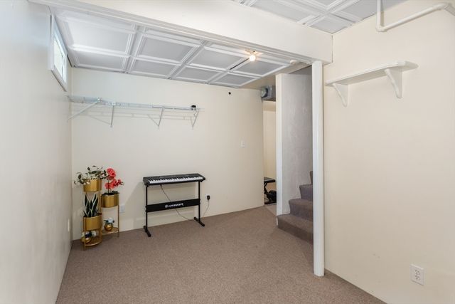 49 Palomino Dr, Franklin, MA 02038