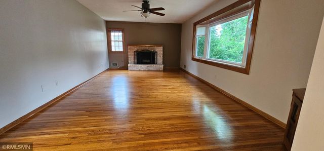 7399 Memory Lane NE, Fridley, MN 55432