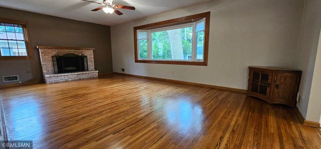 7399 Memory Lane NE, Fridley, MN 55432