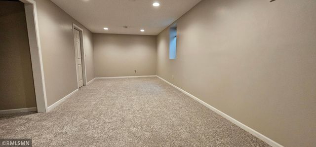 7399 Memory Lane NE, Fridley, MN 55432