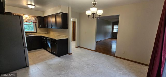 7399 Memory Lane NE, Fridley, MN 55432
