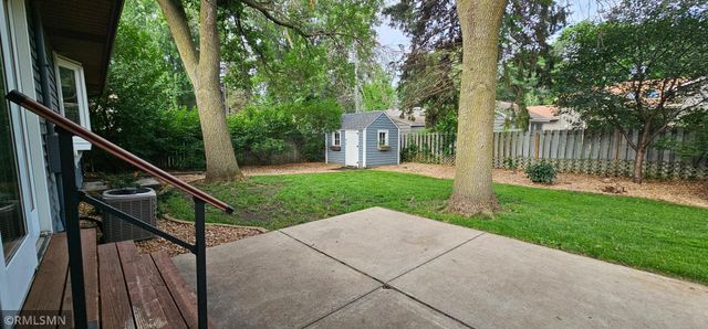 7399 Memory Lane NE, Fridley, MN 55432