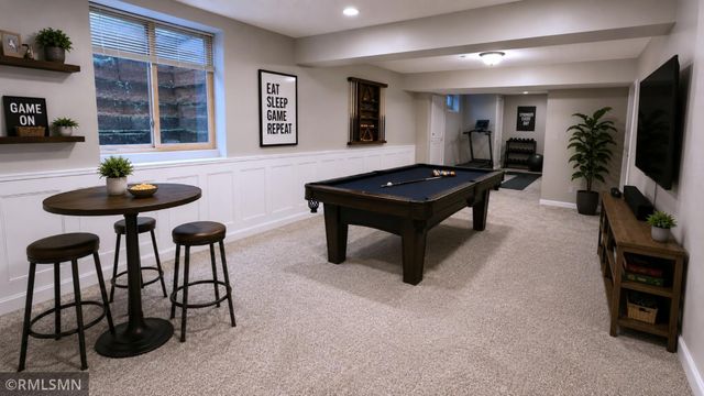 7399 Memory Lane NE, Fridley, MN 55432