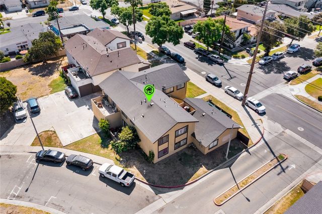 1023 W Central Avenue, Santa Ana, CA 92707