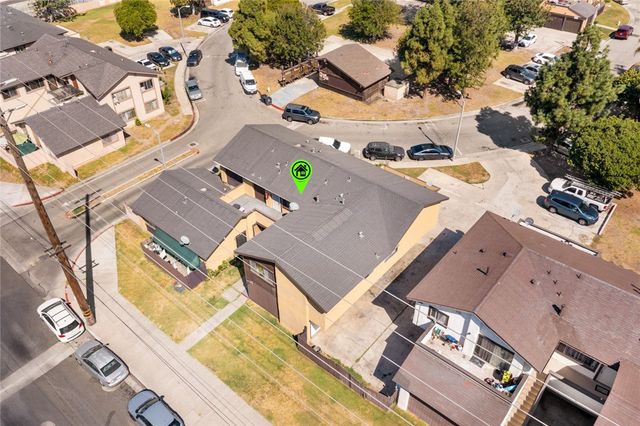 1023 W Central Avenue, Santa Ana, CA 92707