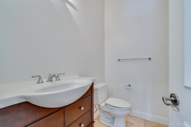 4529 Cove Drive 101, Carlsbad, CA 92008