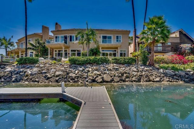 4529 Cove Drive 101, Carlsbad, CA 92008