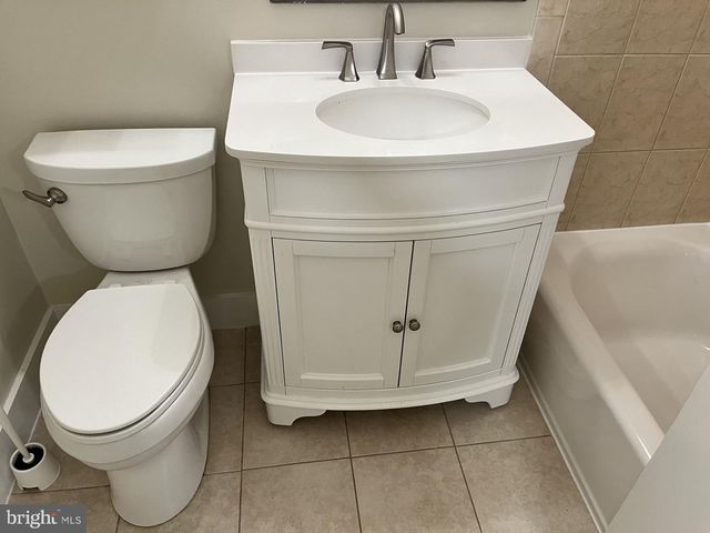 2007 WINGED FOOT CT, Reston, VA 20191