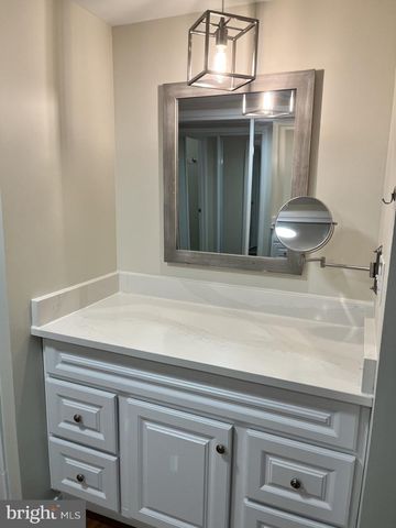 2007 WINGED FOOT CT, Reston, VA 20191