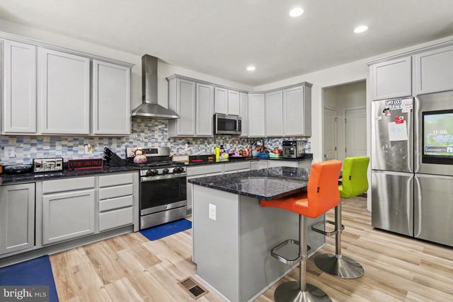 21 BARNHART CIRCLE, Mechanicsburg, PA 17050
