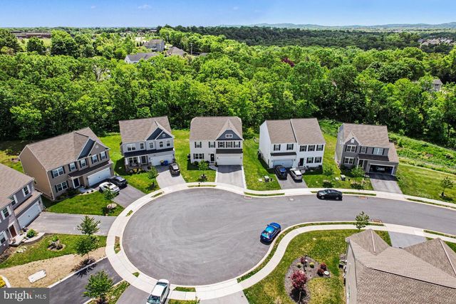 21 BARNHART CIRCLE, Mechanicsburg, PA 17050