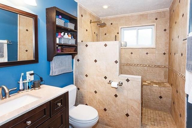 5910 Country Place, League City, TX 77573