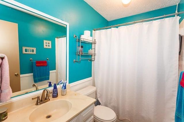 5910 Country Place, League City, TX 77573