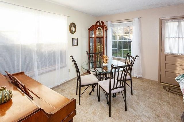 5910 Country Place, League City, TX 77573