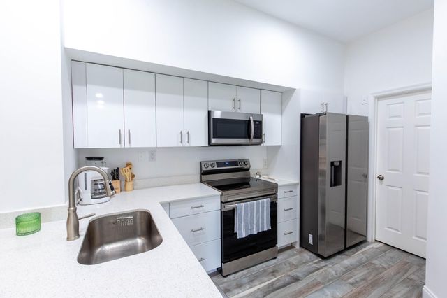 11790 Saint Andrews Place 305, Wellington, FL 33414