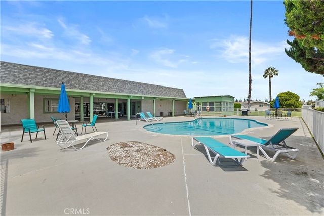 9391 California Ave 13, Riverside, CA 92503
