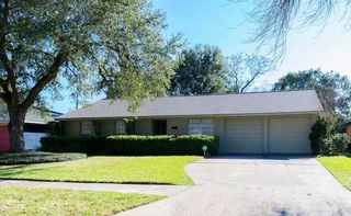 5827 Dryad Drive, Houston, TX 77035