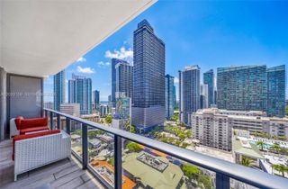 55 SW 9th St 1804, Miami, FL 33130