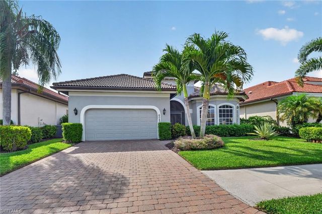 6040 Dogleg DR, Naples, FL 34113