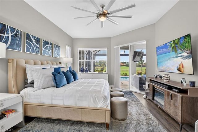 6040 Dogleg DR, Naples, FL 34113