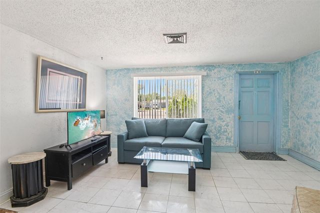 14777 54TH WAY N, Clearwater, FL 33760