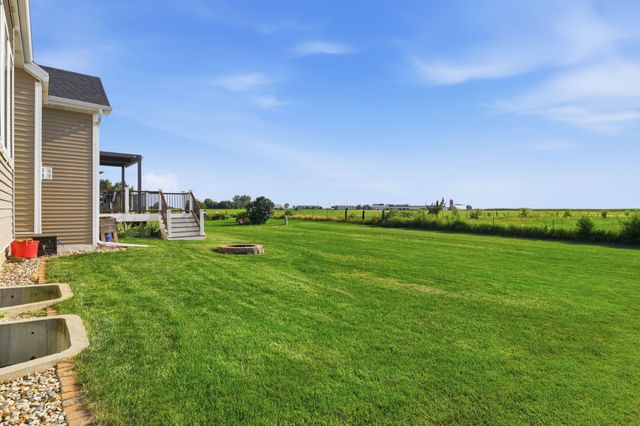 3401 Red Fox Road, Ames, IA 50014