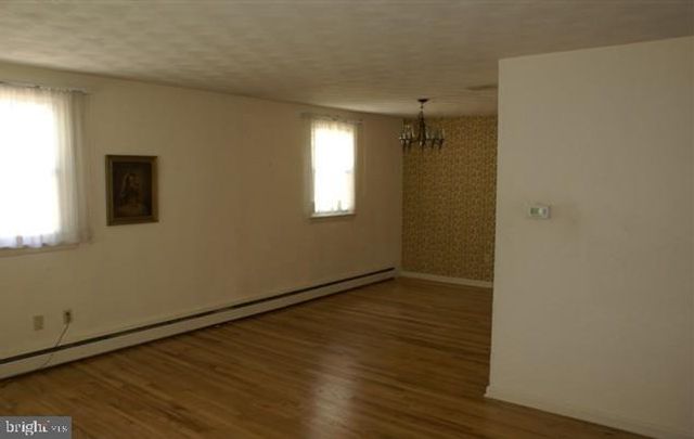 544 ST LOUIS AVE, Egg Harbor City, NJ 08215